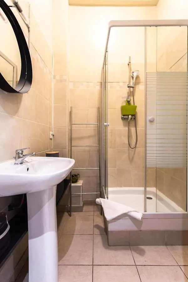 Nice Air-Conditioned Flat In The Centre Of Nice